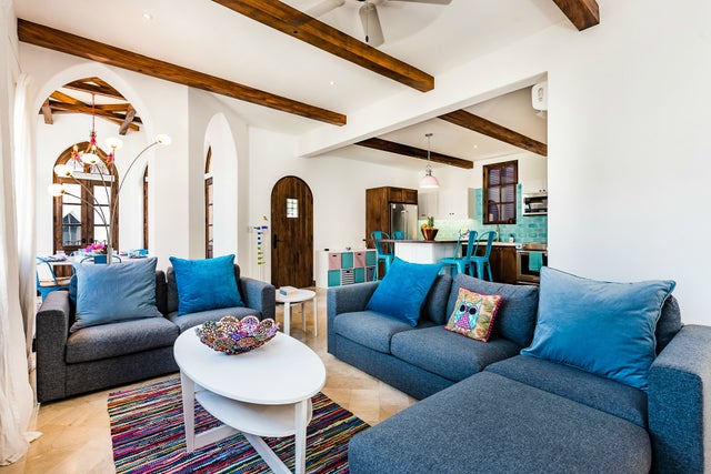 Plaza Carlota, Flamingo