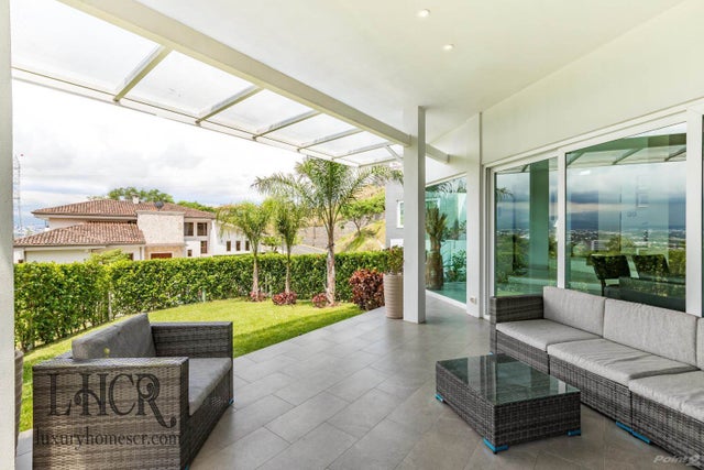 Amazing Contemporary Home Cerro Alto, Escazu