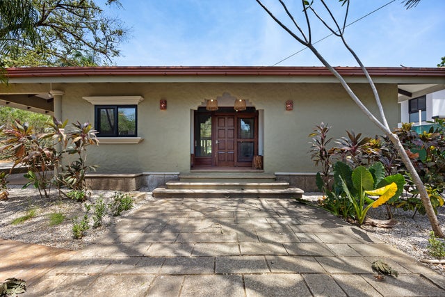 Cozy Family Beach Home, Tamarindo