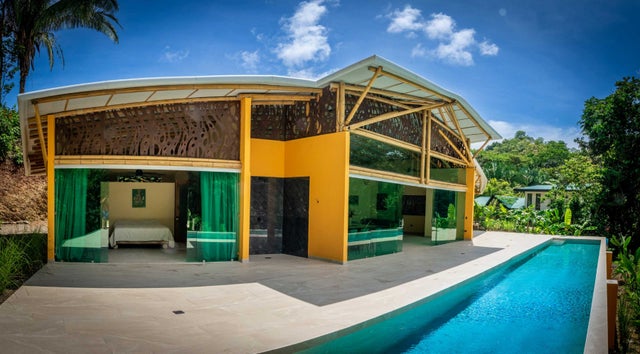 Modern Villa Bambu, Manuel Antonio