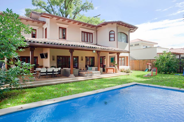 Hacienda Lindora Spanish Colonial, Santa Ana