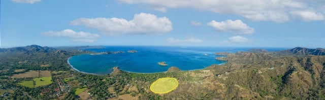 Prime Lot In Vista Penca, Flamingo