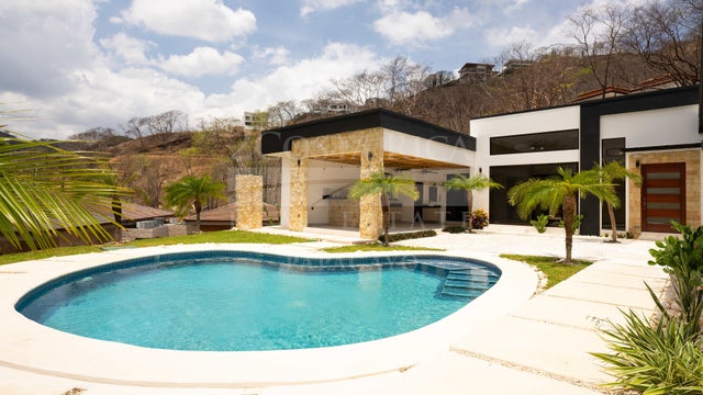 Modern Home With Valley View, Papagayo