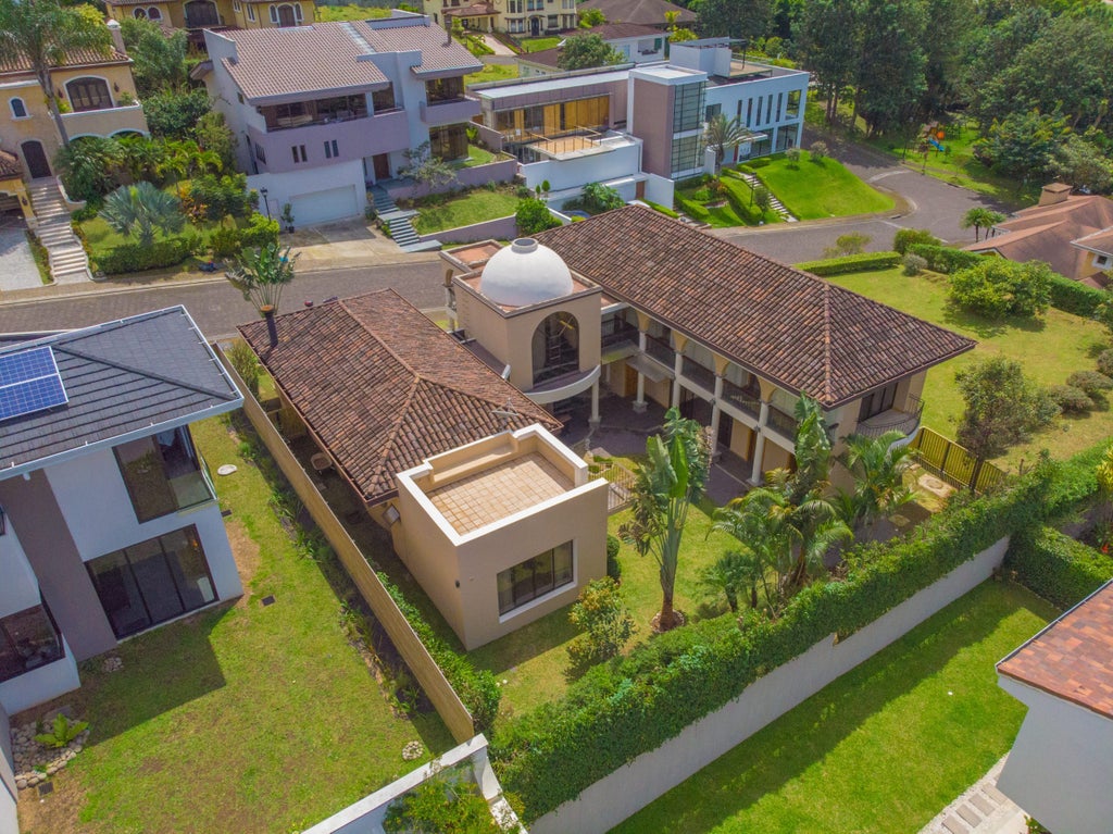 Wonderful Home, Curridabat