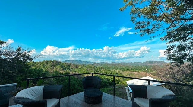 Corona Del Cabo, Tamarindo