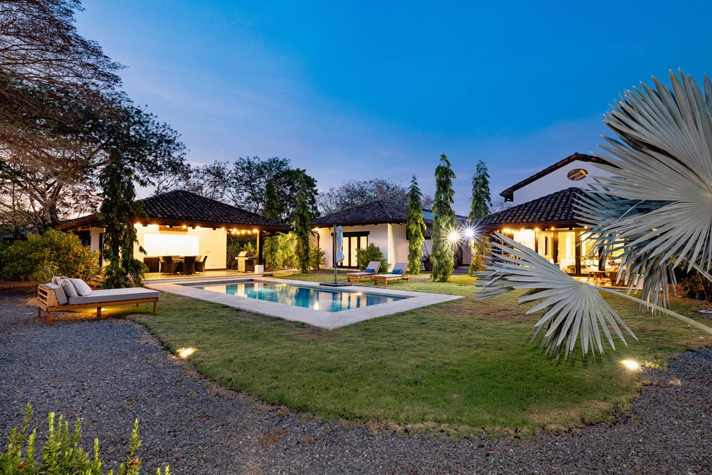 Beautiful One Level House With Pool In Hacienda Pinilla, Tamarindo