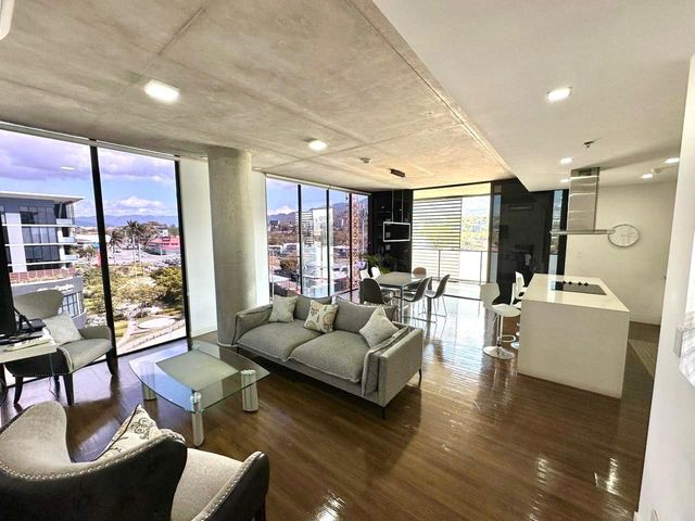 Luxury Modern Apartment On An Upper Floor, Escazu