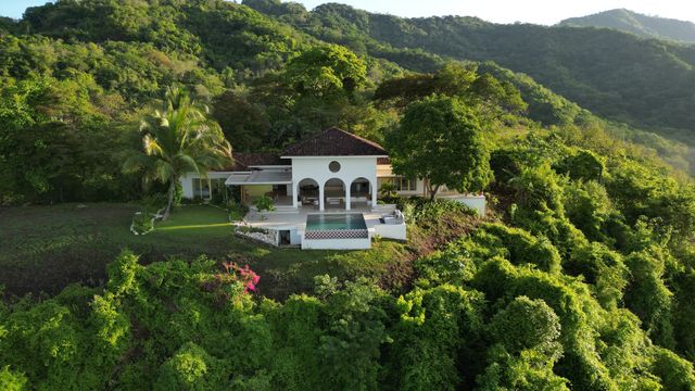 Breathtaking Panoramic Ocean View House In Punta Islita, Nicoya