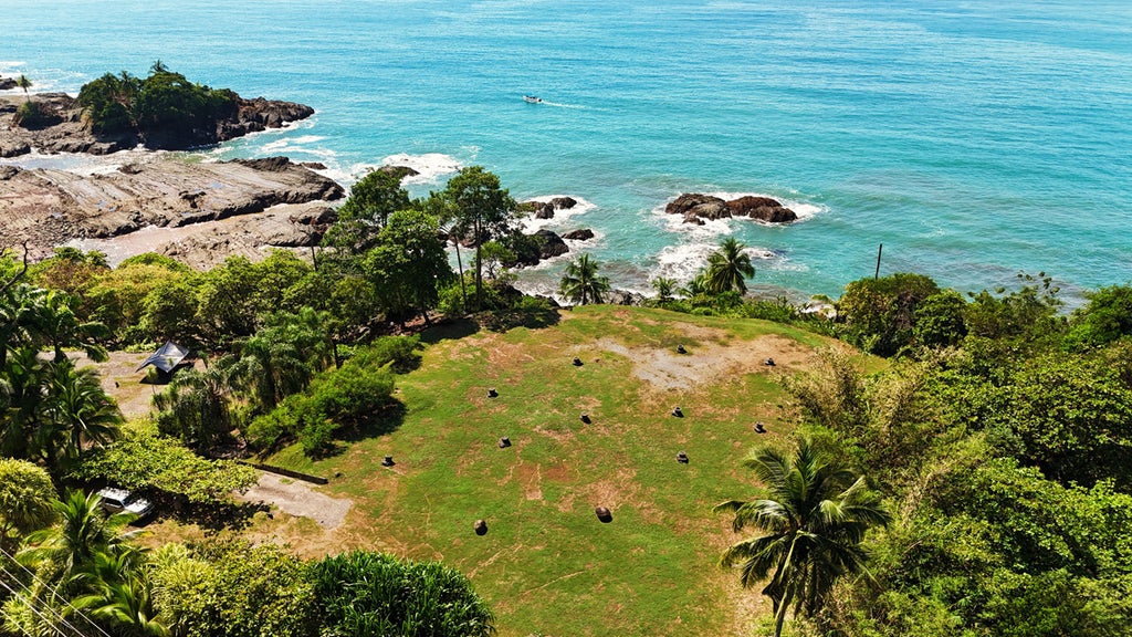 Fully Serviced Lot In Dominicalito | Exceptional Coastal Opportunity, Dominical