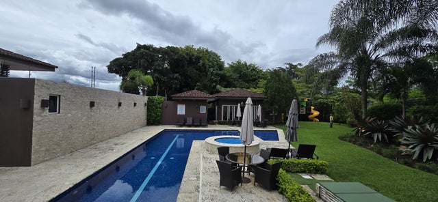Beautiful Two-story Home In An Exclusive Gated Community, Escazu