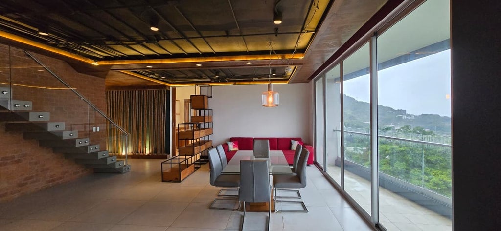 Stunning Comfort Penthouse, Escazu