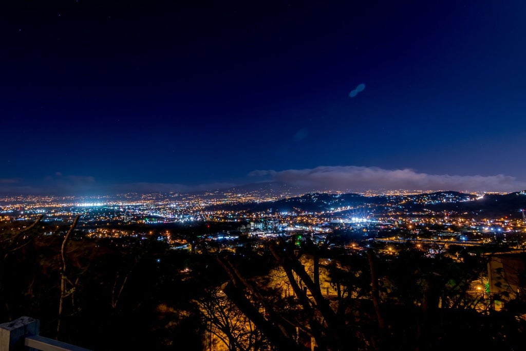 Architect Designed Estate — Two Residences On A 4,200 M² Lot, Santa Ana