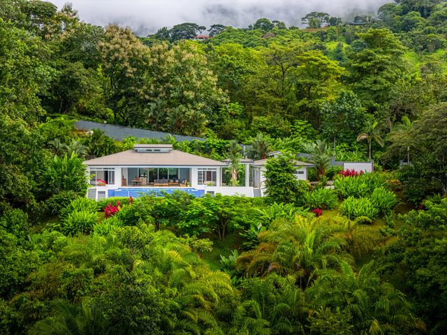 Casa Pacifica Luxury Estate In Tres Rios, Ojochal