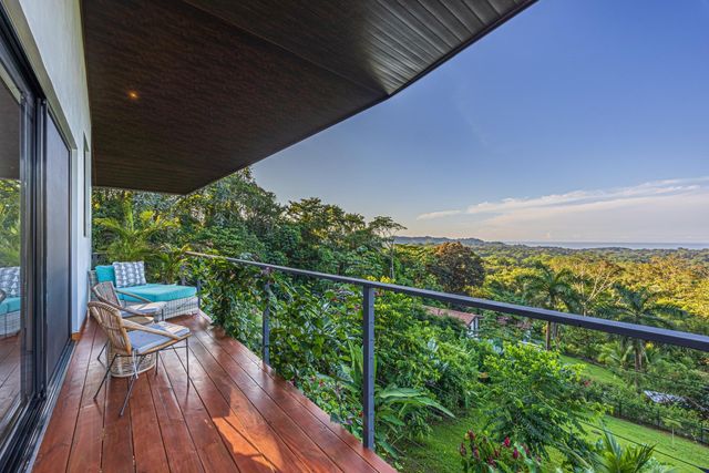 Luxury Jungle Retreat With Ocean Views, Ojochal