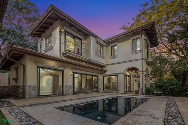 Elegant Spanish Style Est Luxury Home With Guest House, Santa Cruz