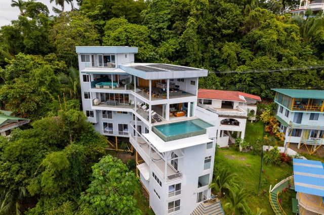Exceptional Investment Property In Manuel Antonio, Manuel Antonio