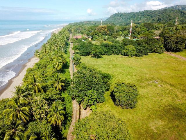 Beachfront Development Concession Opportunity, Dominical