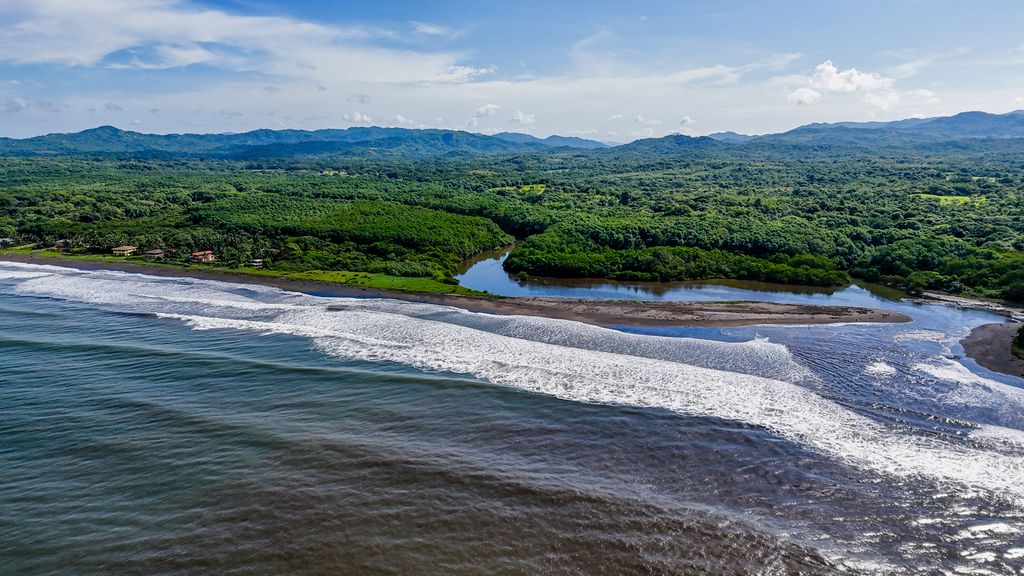 22894 Oceanfront Parcel Opportunity, Tamarindo Property Listing: MLS® #costa ...