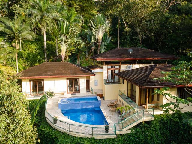 Balinese-inspired Estate, Manuel Antonio