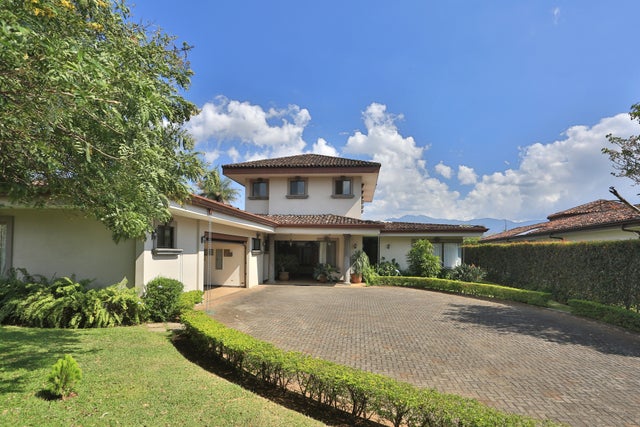 La Canada One Level Residence., Santa Ana