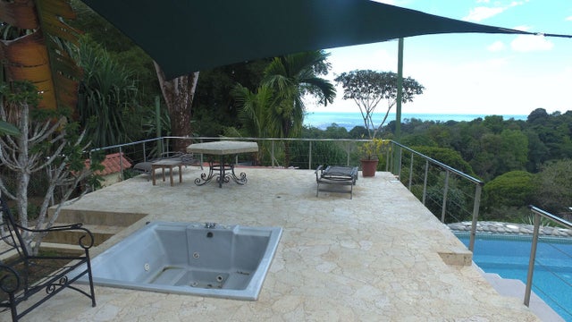 Ocean View Commercial Dream, Dominical