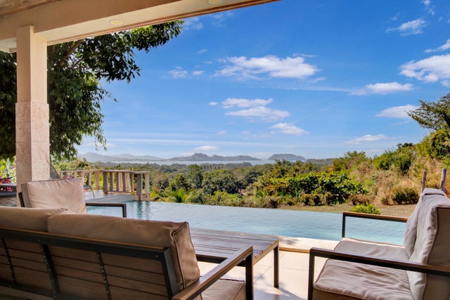 Villa Hibiscus And Lodge Colibri, Flamingo