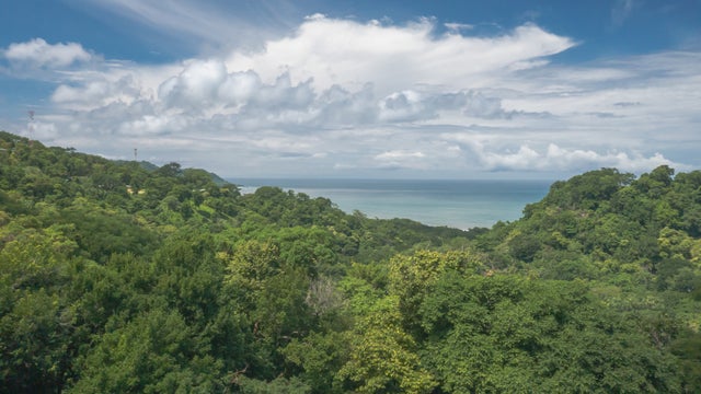Large Ocean View Lot, Santa Teresa