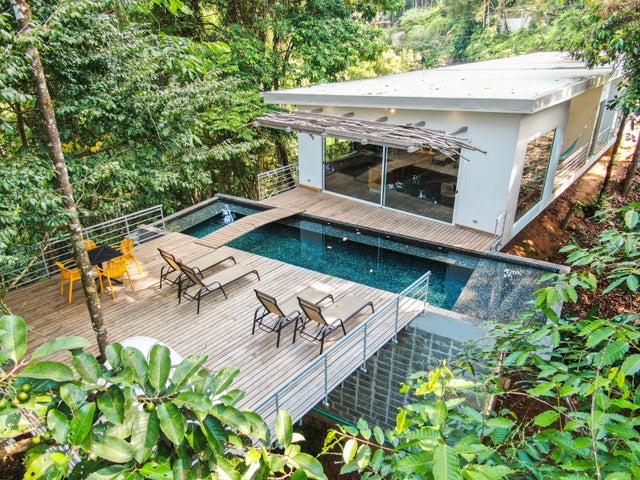 Casa Bromelia, Manuel Antonio