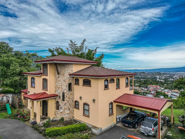 Spectacular View Estate In San Antonio De Escazu, Escazu