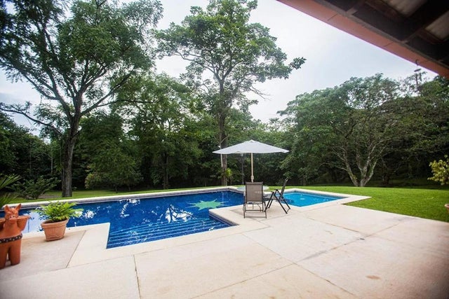 Marichal De Hacienda Vieja De Orotina, Alajuela