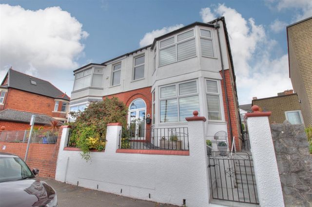 St. Nicholas Road, Barry, Barry