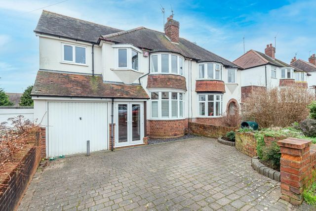Parkfield Road, Stourbridge Dy8 1ey, Stourbridge