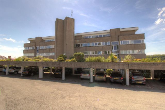 St Osyths Court, Barry, Barry