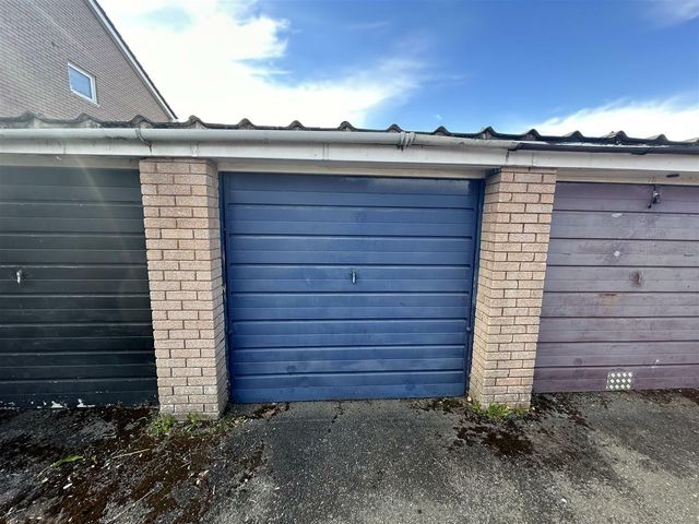 Woodleigh Road, Newton Abbot, Newton Abbot