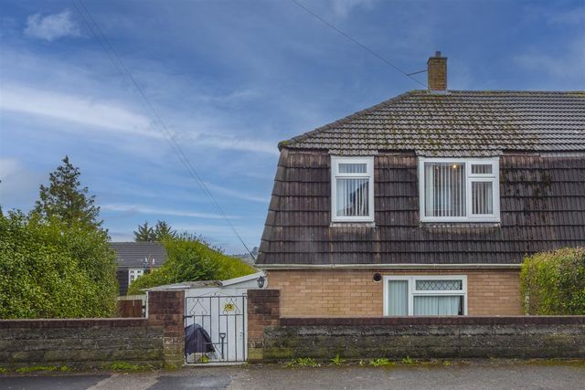 Shelley Crescent, Barry, Barry