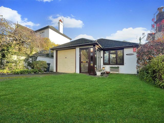 Avoca Avenue, Torquay, Torquay