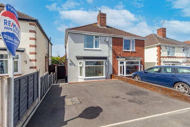 Lyndhurst Drive, Stourbridge, Dy8 5yq, Stourbridge