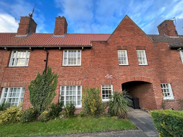 Dukes Memorial Cottages, Alnwick, Alnwick