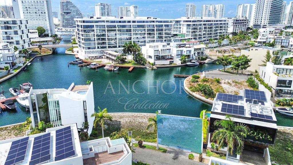 La Laguna Puerto Ca Ncun, Cancún
