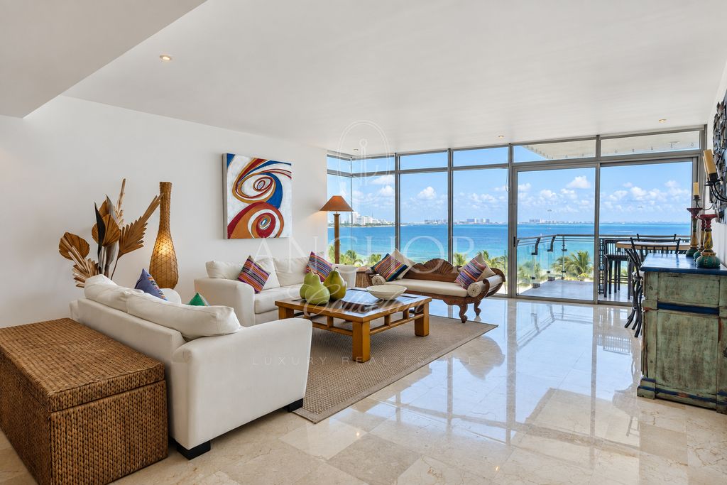 Las Olas Zona Hotelera, Cancún