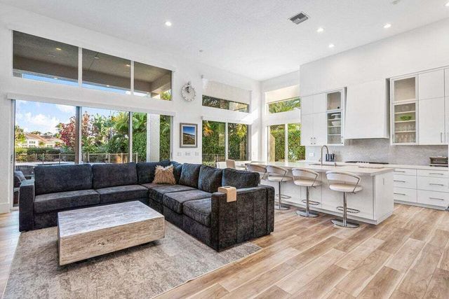 4190 Nw Briarcliff Cir, Boca Raton