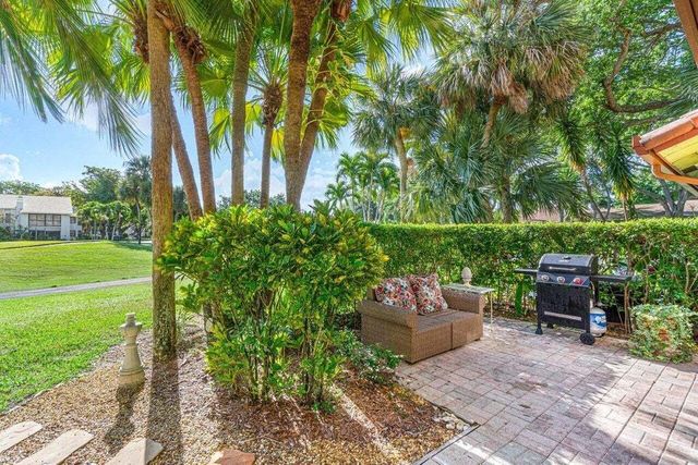 5295 10th Fairway Dr #3, Delray Beach