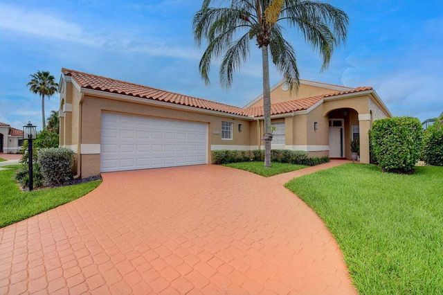 19951 Milan Ter, Boca Raton