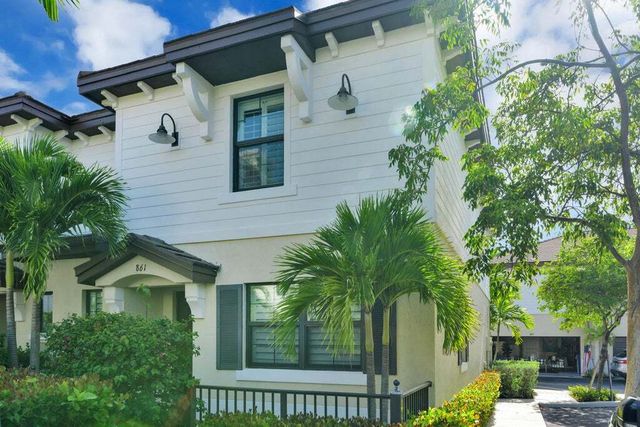 861 S Ocean Blvd, Pompano Beach