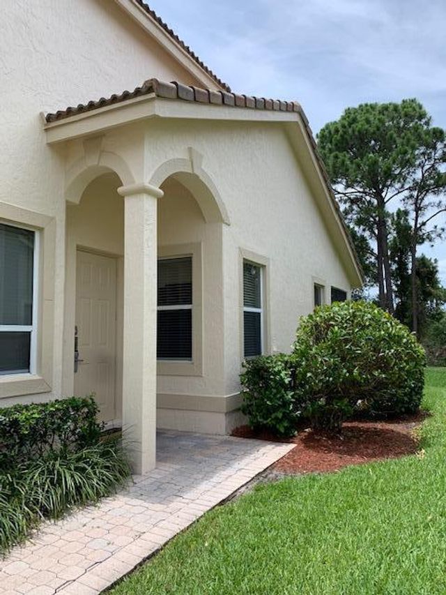 9333 World Cup Way, Port Saint Lucie