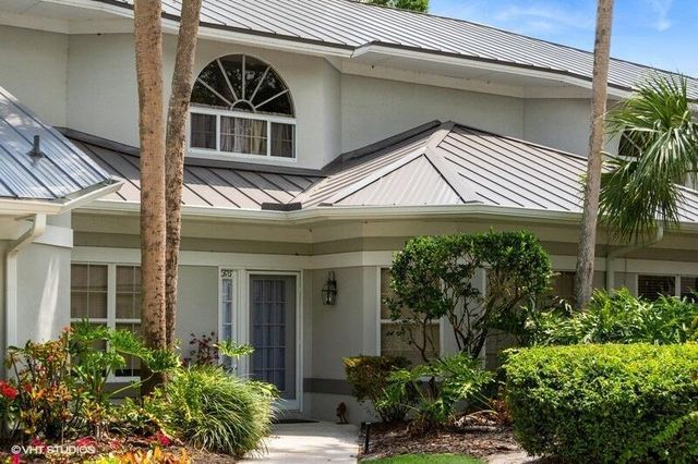 7376 Pine Creek Way, Port Saint Lucie