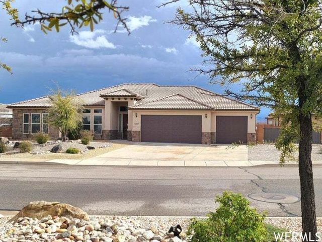1207 W Province Way, St. George