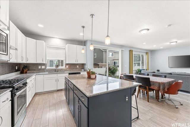 937 W Teal Run Way, South Salt Lake