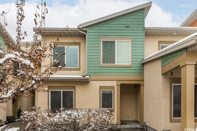 1138 N Shepard Creek Pkwy 8, Farmington