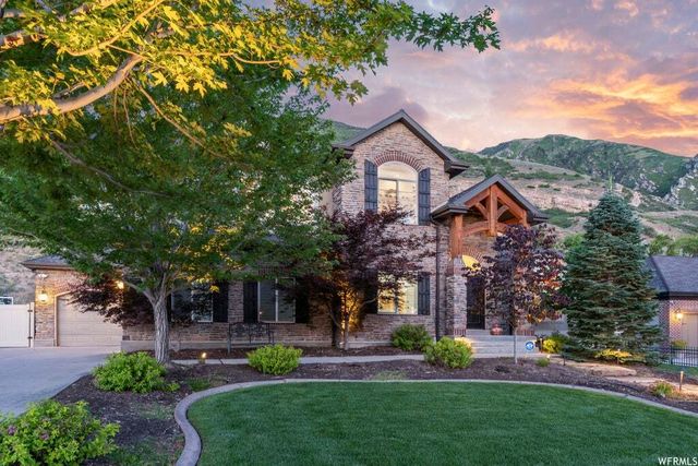 12077 S Tuscany Creek Way, Draper
